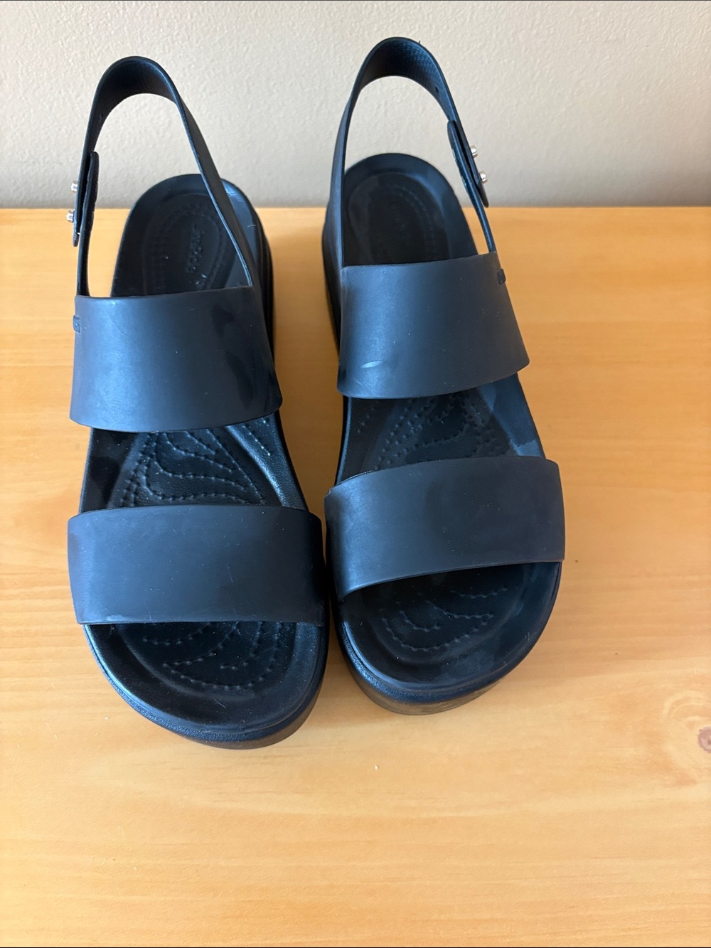 CROCS Women’s Black Double-Strap Slingback Sandals